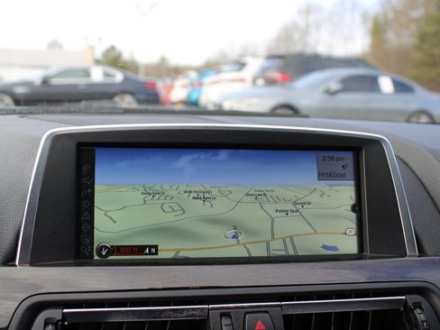 Used 2012 BMW 650i Convertible image 25