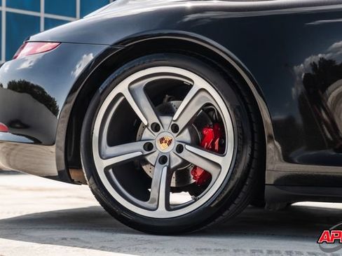 Used 2014 Porsche 911 Carrera 4S AWD/4WD image 39