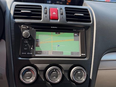 Used 2015 Subaru Forester 2.5i Limited image 21