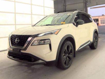 Used 2023 Nissan Rogue SL w/ SL Premium Package