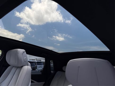 New 2026 Cadillac Lyriq Sport RWD image 30