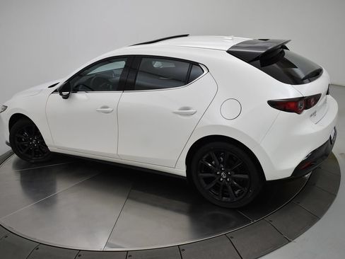 New 2026 MAZDA MAZDA3 Hatchback w/Premium Plus Pkg AWD/4WD image 8