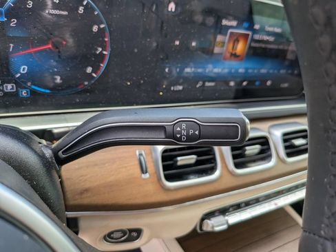 Used 2021 Mercedes-Benz GLE 350 image 30