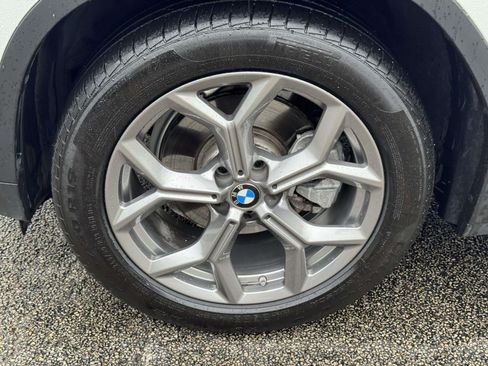 Used 2023 BMW X3 xDrive30i w/ Premium Package w/ZPA AWD/4WD image 9