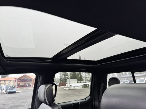 Used 2019 Ford F350 Platinum w/ Platinum Ultimate Package image 40