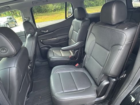 Certified 2023 GMC Acadia SLT w/ Elevation Edition AWD/4WD image 29