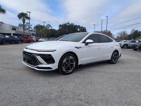 Used 2024 Hyundai Sonata SEL w/ Convenience Package image 7