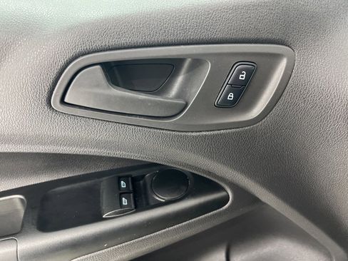 Used 2018 Ford Transit Connect XL image 17