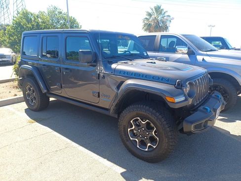 Used 2022 Jeep Wrangler Unlimited Rubicon 4xe w/ Cold Weather Group AWD/4WD image 1