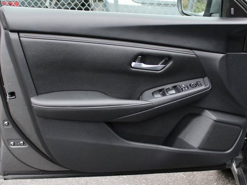 Used 2023 Nissan Sentra SV image 15