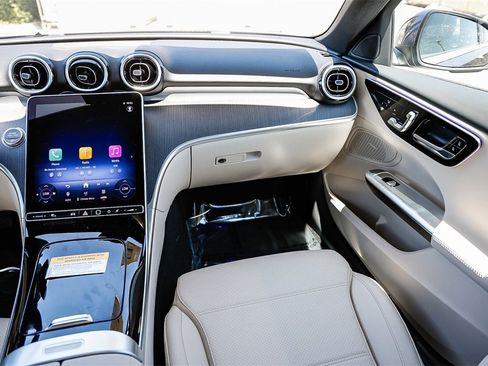 New 2025 Mercedes-Benz C 300 4MATIC Sedan image 15