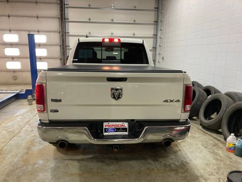 Used 2018 RAM 1500 Laramie w/ Convenience Group image 16