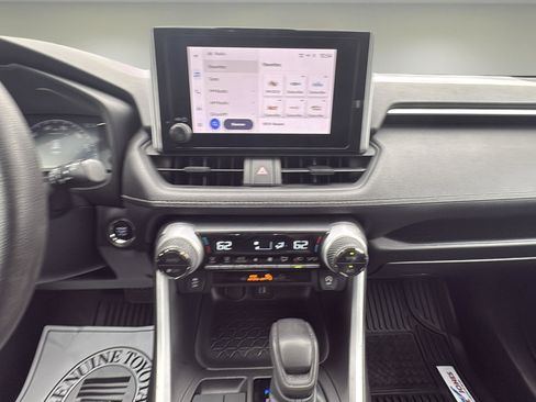 Used 2023 Toyota RAV4 XLE image 10