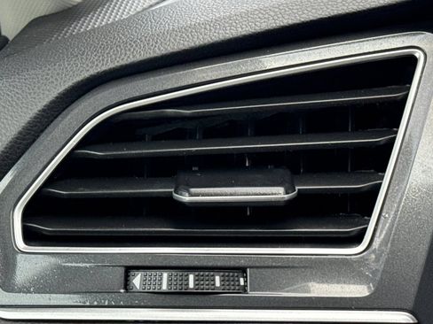 Used 2024 Volkswagen Tiguan Wolfsburg Edition FWD image 26