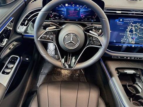 Used 2026 Mercedes-Benz E 450 4MATIC Sedan image 21