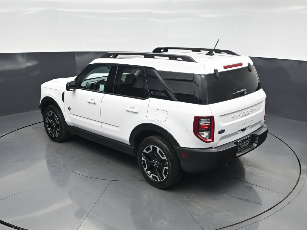 Certified 2023 Ford Bronco Sport Outer Banks w/ Tech Package AWD/4WD image 41