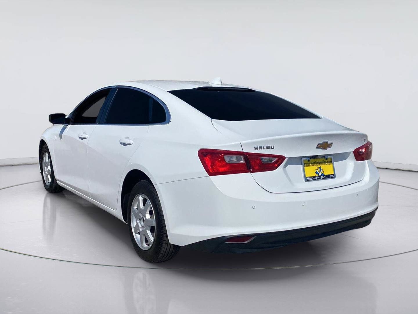 Used 2024 Chevrolet Malibu LT FWD image 4
