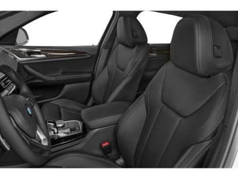 Used 2024 BMW X4 M40i w/ Premium Package AWD/4WD image 12