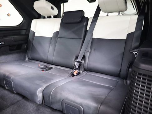 Used 2024 Toyota Sequoia Capstone AWD/4WD image 63