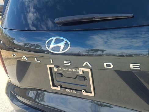 Used 2024 Hyundai Palisade Calligraphy image 33