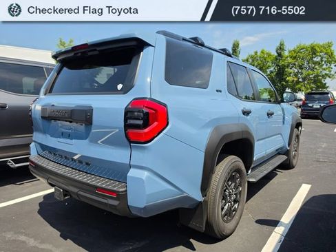 Used 2026 Toyota 4Runner SR5 AWD/4WD image 6