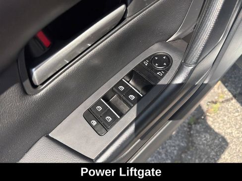 Used 2025 MAZDA CX-50 AWD 2.5 Hybrid w/ Premium Pkg image 14