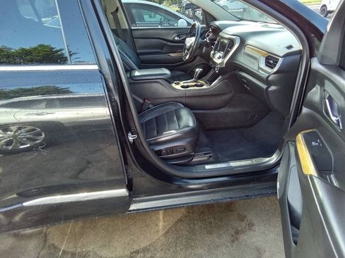 Used 2017 GMC Acadia Denali w/ LPO, Protection Package FWD image 4