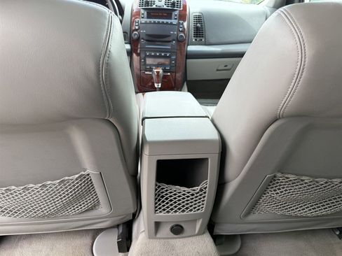 Used 2006 Cadillac SRX w/ Seating Package AWD/4WD image 13