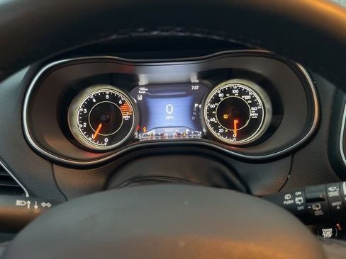 Used 2023 Jeep Cherokee Altitude Lux AWD/4WD image 21