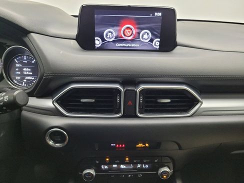 Used 2019 MAZDA CX-5 Touring image 25