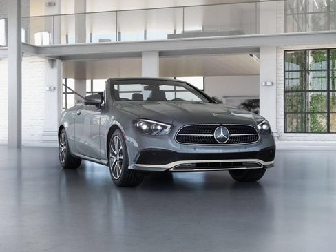 Used 2023 Mercedes-Benz E 450 4MATIC Cabriolet image 10