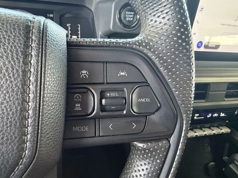 Used 2024 Toyota Tacoma SR AWD/4WD image 13