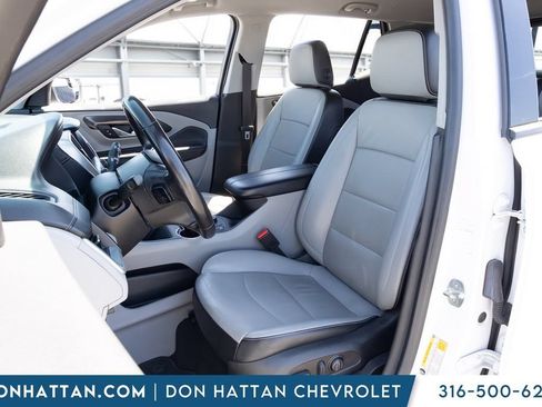 Used 2022 GMC Terrain SLT AWD/4WD image 15