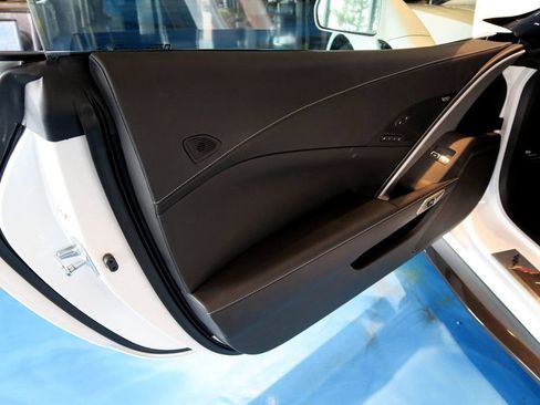 Used 2019 Chevrolet Corvette ZR1 RWD image 13