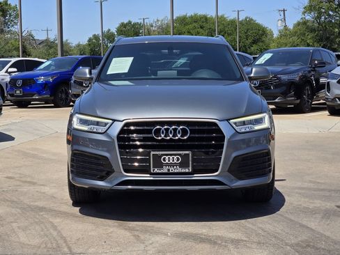 Used 2017 Audi Q3 2.0T Prestige w/ Prestige Package AWD/4WD image 4