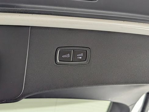 Certified 2026 Porsche Cayenne Coupe AWD/4WD image 18
