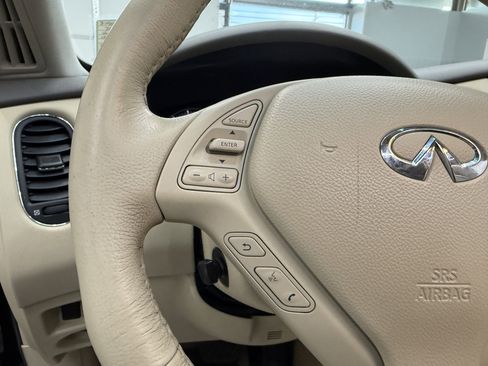 Used 2015 INFINITI QX50 Journey w/ Premium Package image 14