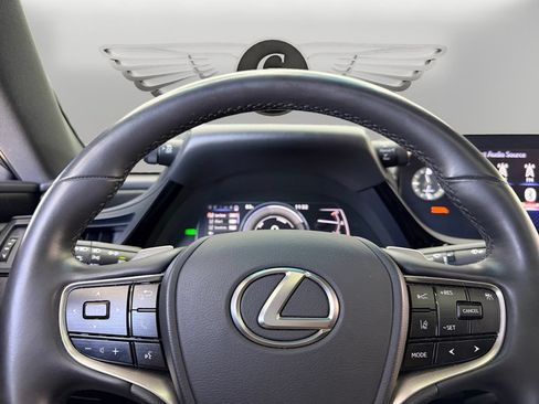 Used 2022 Lexus ES 300h w/ Premium Package FWD image 21