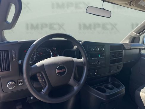 Used 2023 GMC Savana 2500 w/ Driver Convenience Package image 11