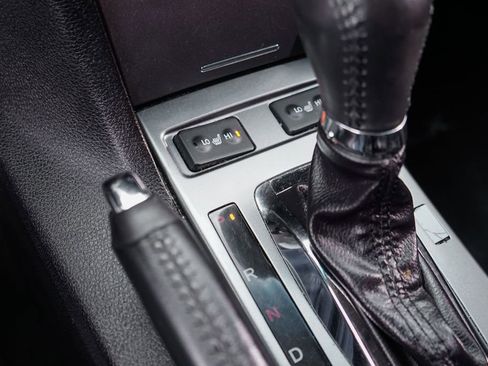 Used 2013 Acura ILX w/ Premium Package image 31