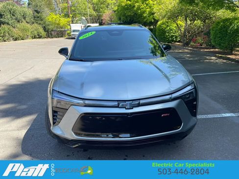 Used 2024 Chevrolet Blazer EV RS AWD/4WD image 16