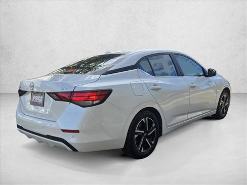 Used 2024 Nissan Sentra SV image 5