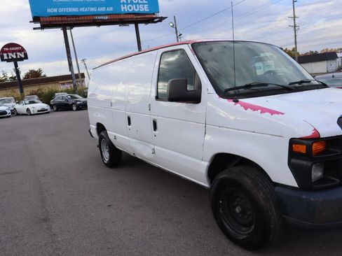 Used 2013 Ford E-250 and Econoline 250 w/ Commercial Cargo Van Pkg image 41