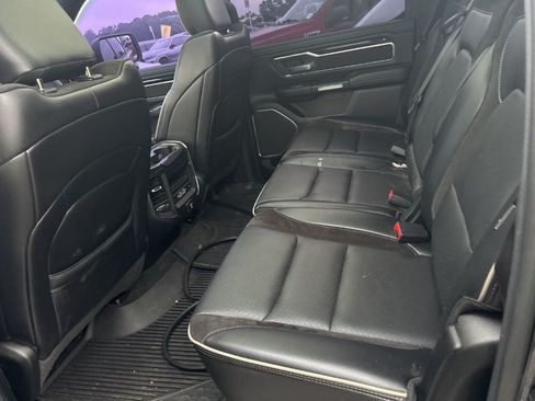 Used 2021 RAM 1500 Laramie AWD/4WD image 7