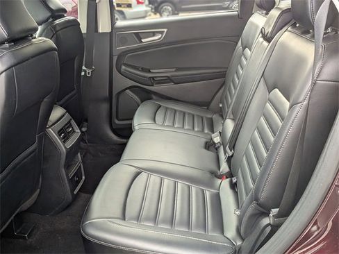 Used 2024 Ford Edge SEL image 27