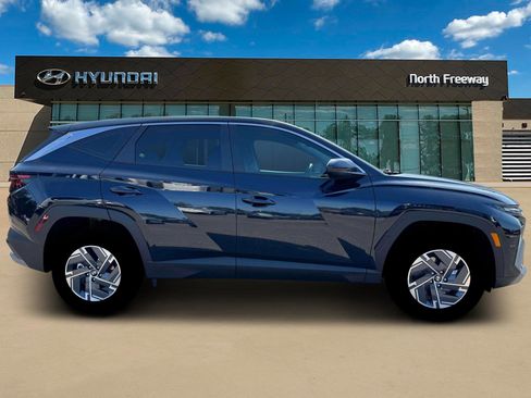 New 2026 Hyundai Tucson Blue SE AWD/4WD image 9
