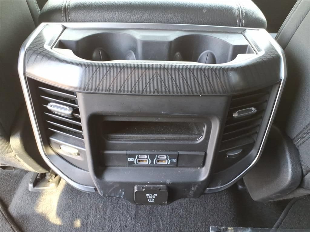 Used 2025 RAM 1500 Big Horn AWD/4WD image 19