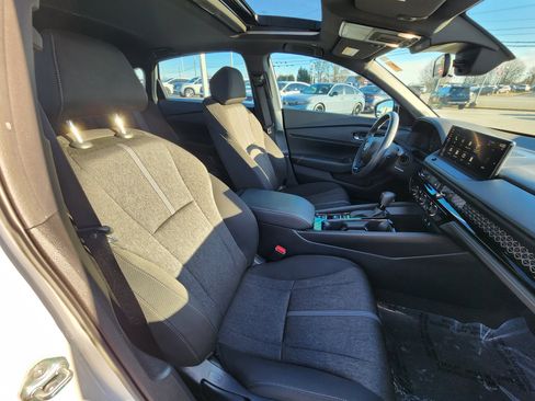 Certified 2023 Honda Accord Sport image 12