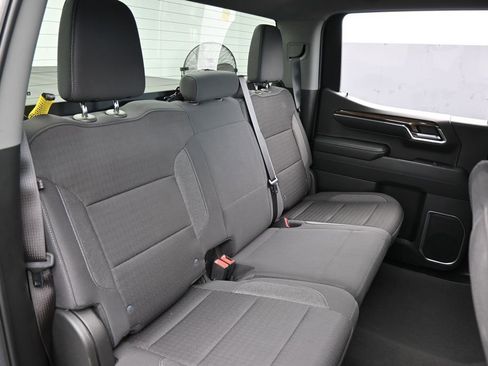 Used 2024 Chevrolet Silverado 1500 LT RWD image 48