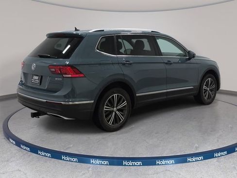 Used 2019 Volkswagen Tiguan SEL w/ 3rd Row Seat Package AWD/4WD image 6